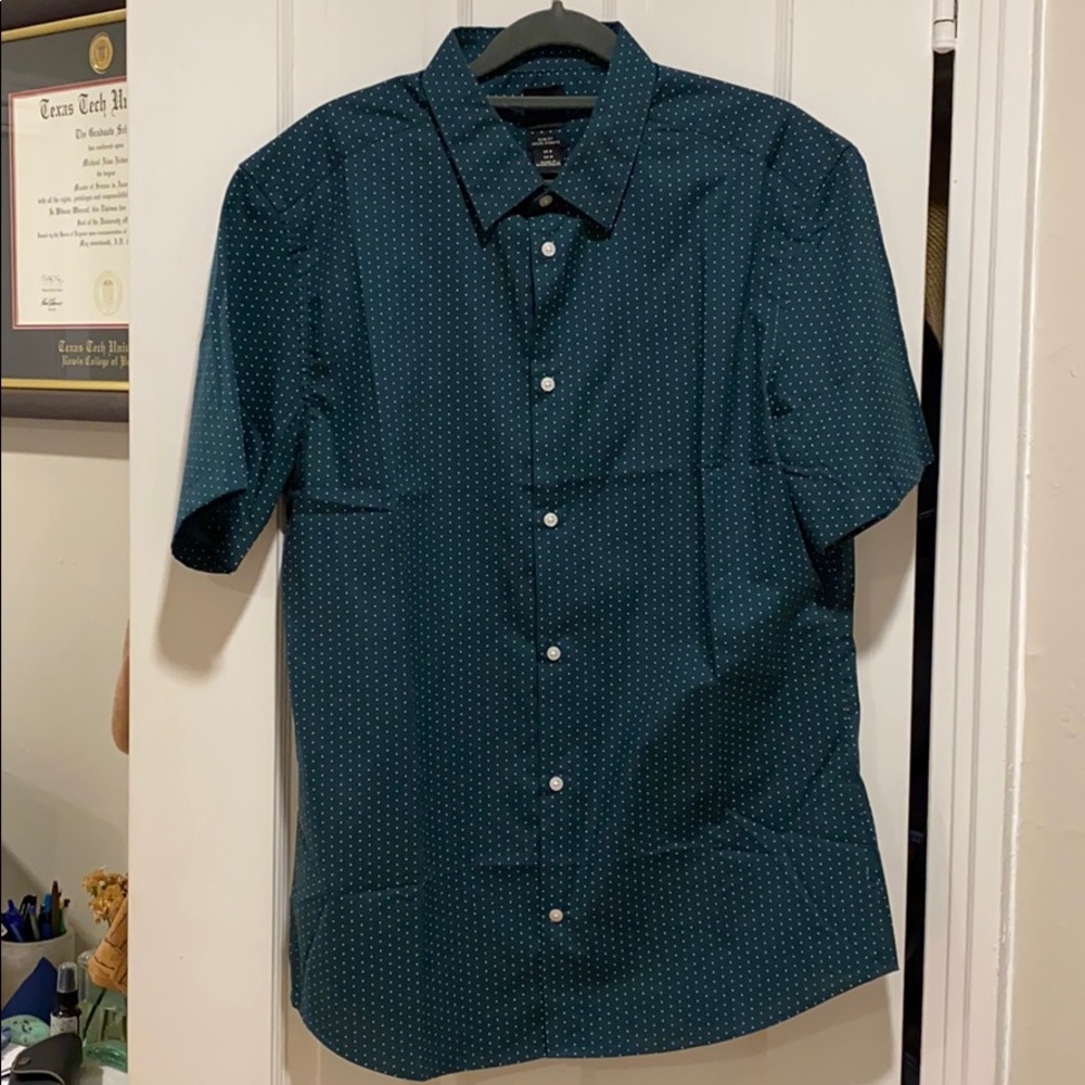 Men’s H&M slim fit short sleeve Oxford